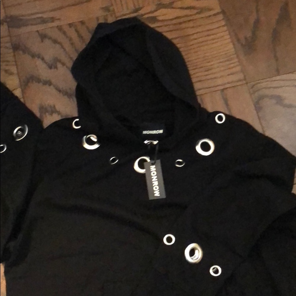 Monroe hoodie with metal grommets!